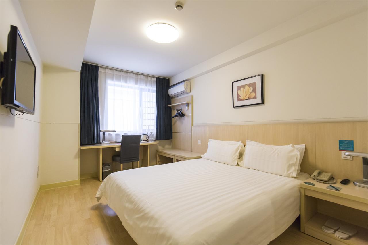 Jinjiang Inn Selected Shenzhen Huanggang Port Huangcheng Plaza Bagian luar foto