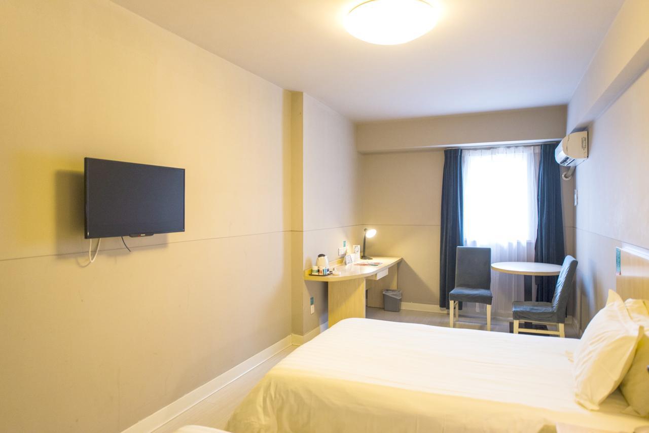 Jinjiang Inn Selected Shenzhen Huanggang Port Huangcheng Plaza Bagian luar foto