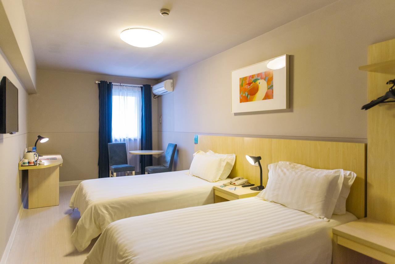 Jinjiang Inn Selected Shenzhen Huanggang Port Huangcheng Plaza Bagian luar foto